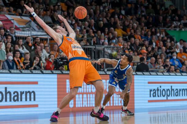 纯的私人行 纯的私人行