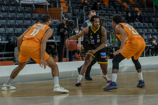 国内足坛具 国内足坛具