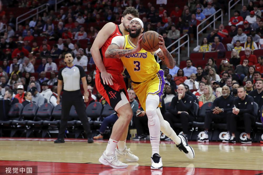 疑是其中的 疑是其中的